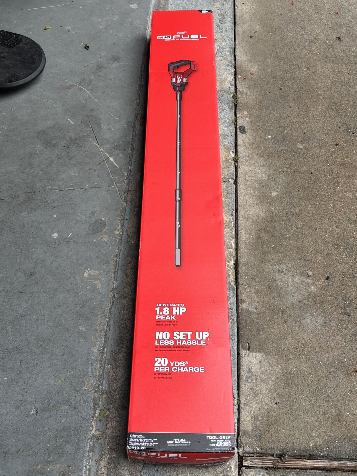Milwaukee 2910-20 Concrete Vibrator 