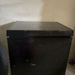 Mini freezer 