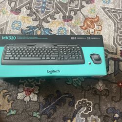 Mk320 Wireless Mouse And Keyboard Combo