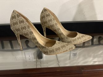 Guess high Heels
