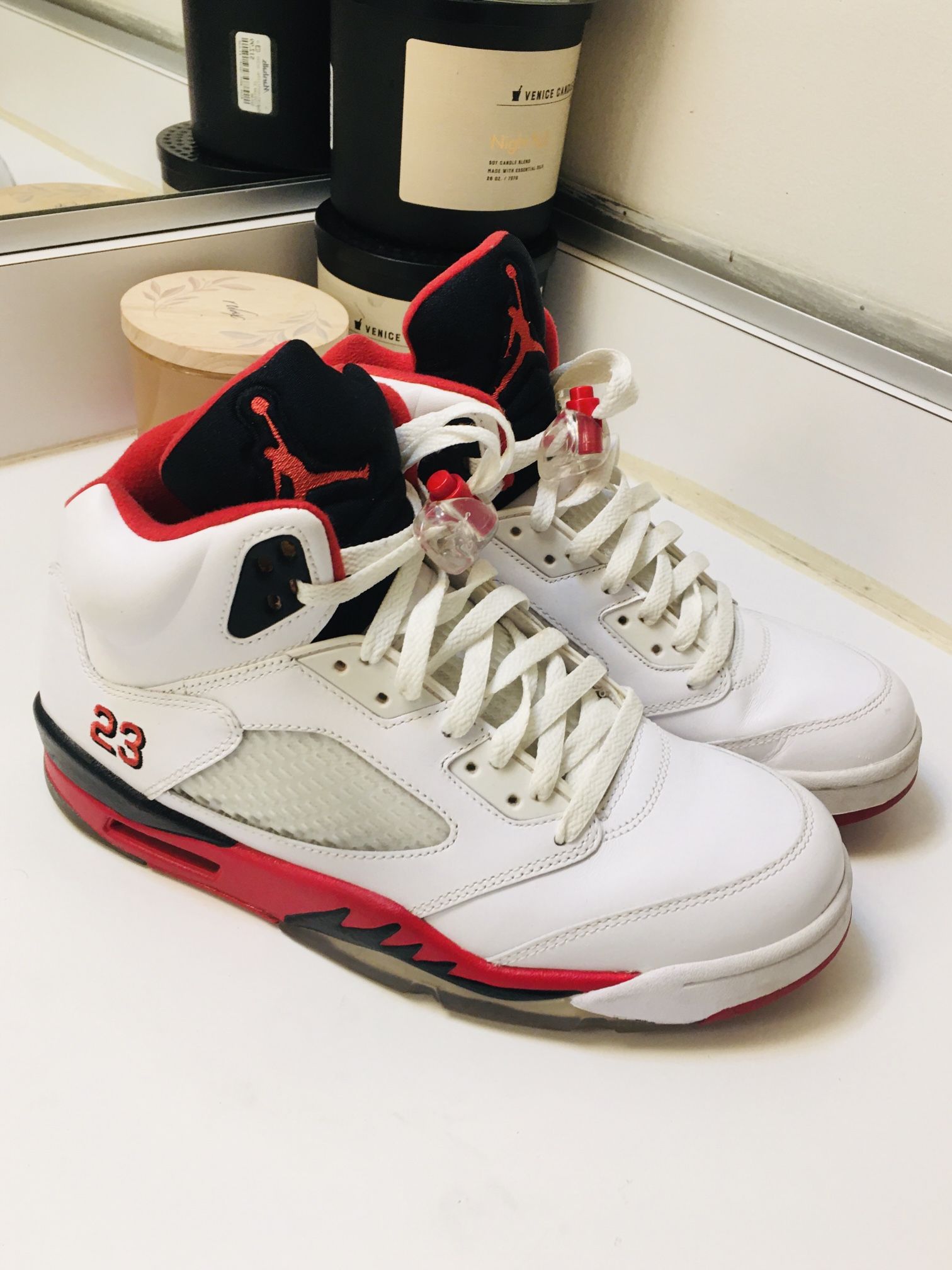 Jordan 5 Fire 🔥 Red Size 9