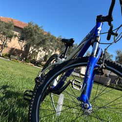 Specialized Hotrock Kids Bike