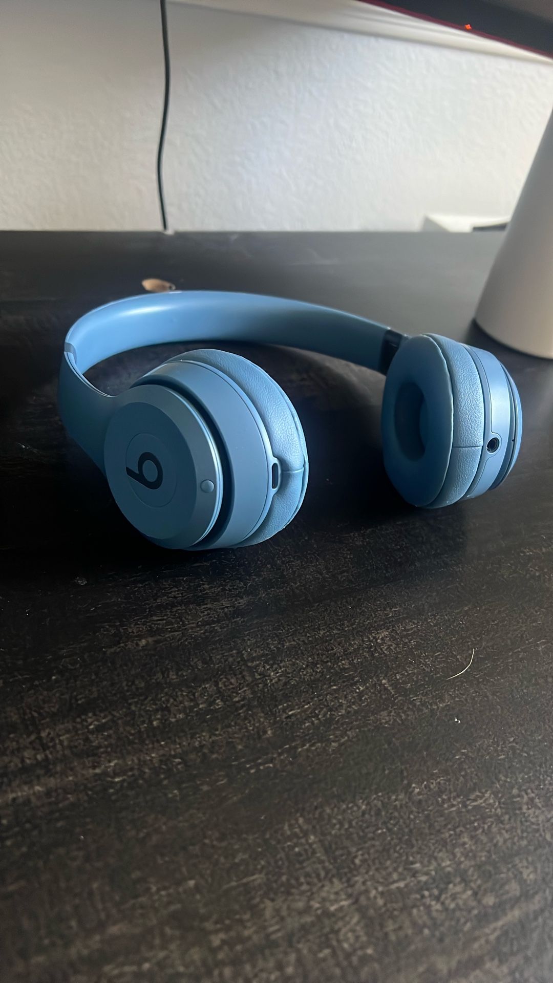Beats Solo 4