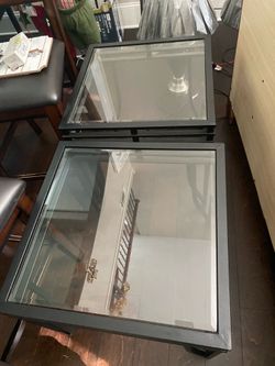 End tables w/ lamps & tv stand
