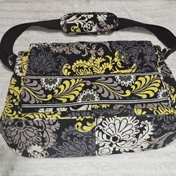VERA BRADLEY MESSENGER COMPUTER BAG RETIRED BARORQUE PATTERN