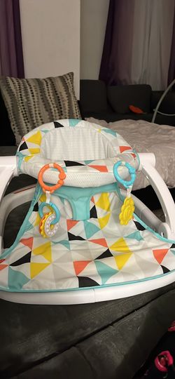 FISHER PRICE SIT ME UP BABY CHAIR