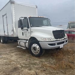 2012 International Box Tuck 