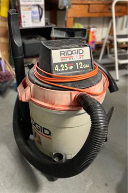 RIDGID 12-gallon, 4.25 HP wet/dry shop vacuum