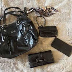 Patent Leather Coach Bag….*RARE* With Accessories 