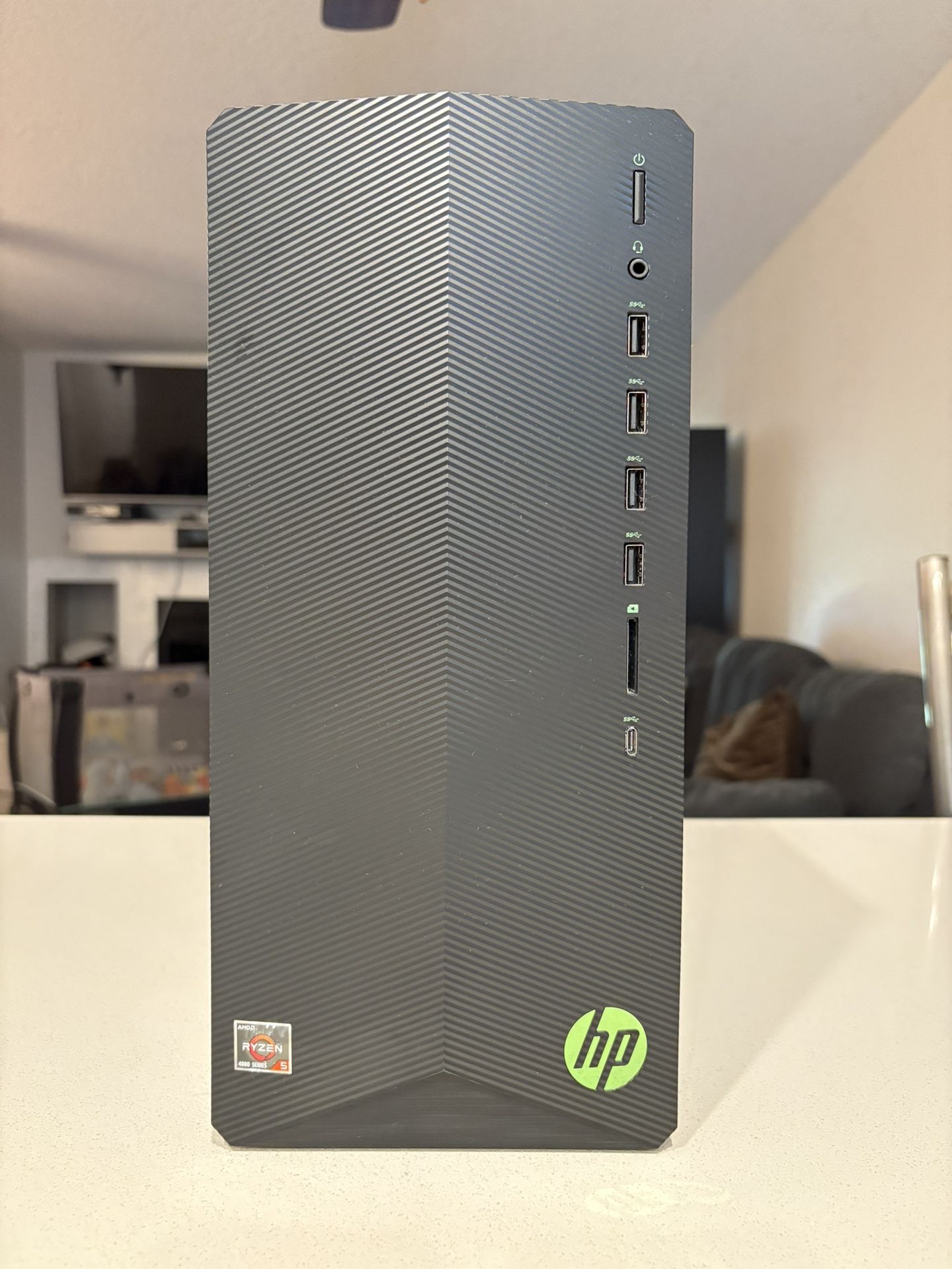 HP Gaming PC and Monitor