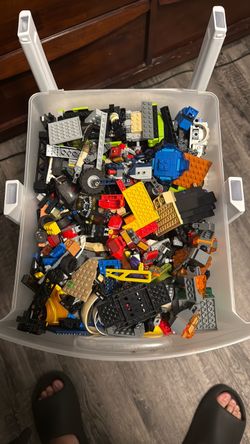Large Lot of Mixed LEGO Pieces