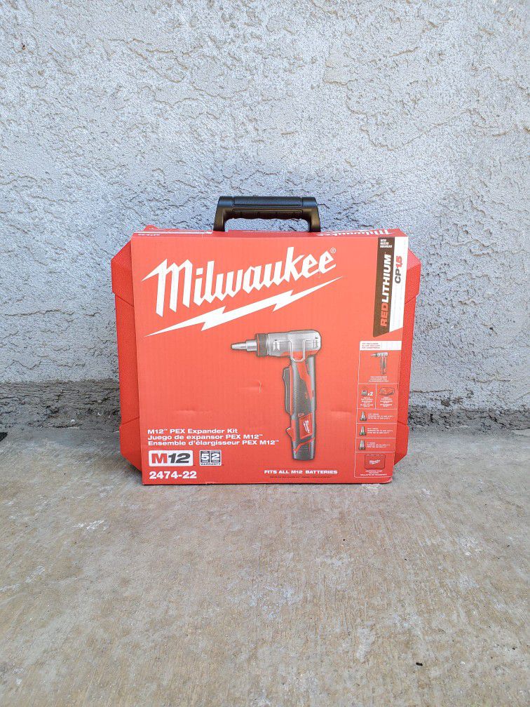 Milwaukee Pex Expander Kit M12 New 
