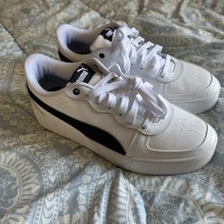 Puma Skye Pllatform Sneakers 