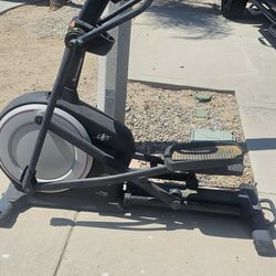  FREE ELLIPTICAL 