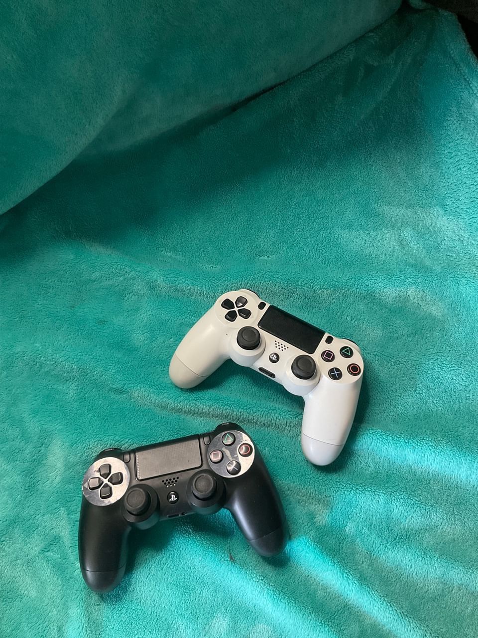 PS4 Controller 