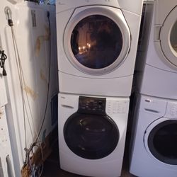 Kenmore Stackable Washer And Whirlpool Duet Gas Dryer 