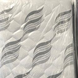 ⭐Brand New 14” Cool Silk New Plush Hybrid Mattresses⭐