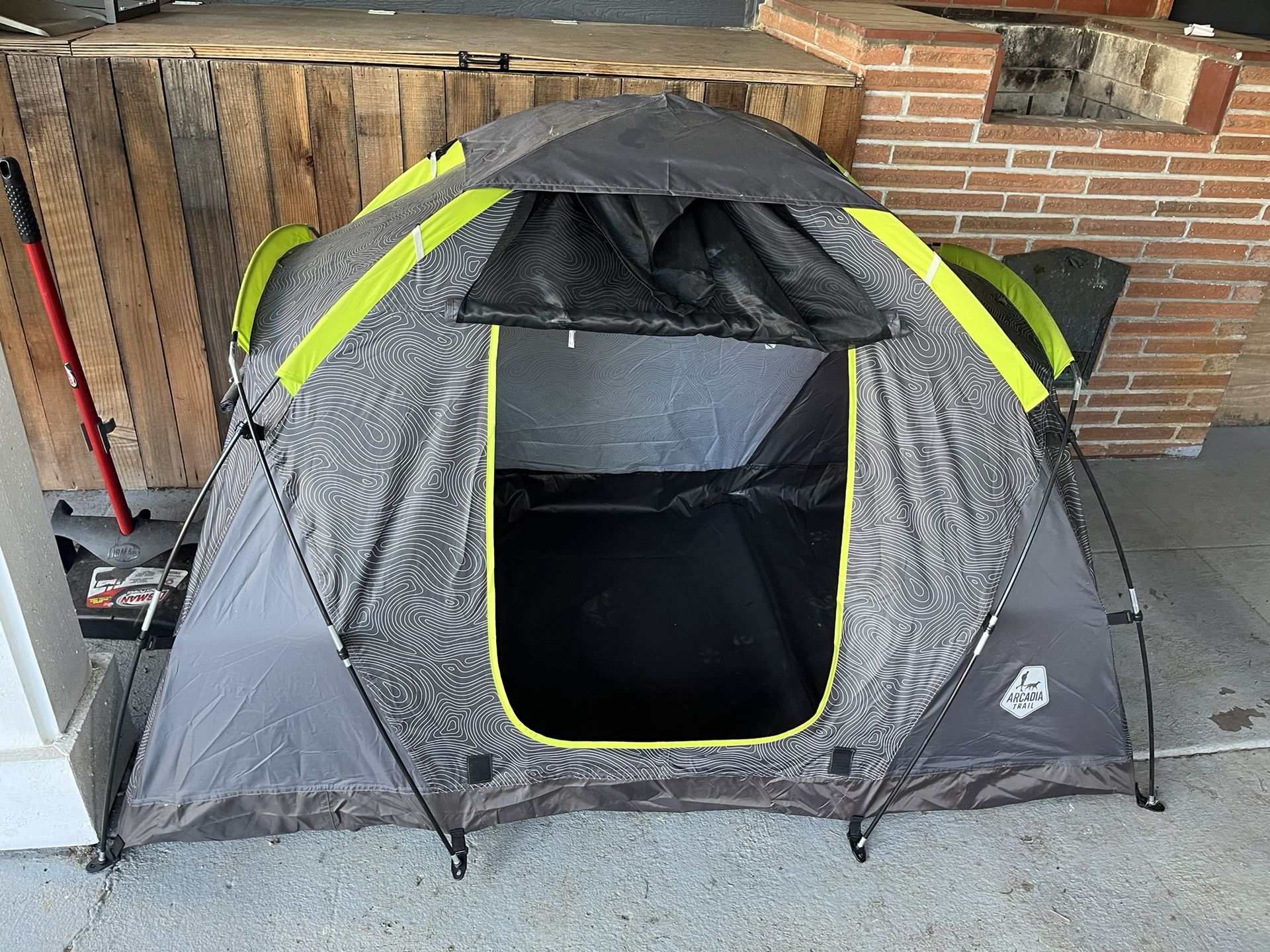 Dog House Dog Tent