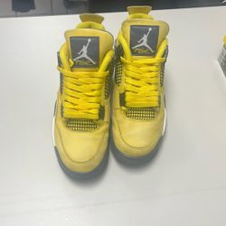 Jordan 4 Retro