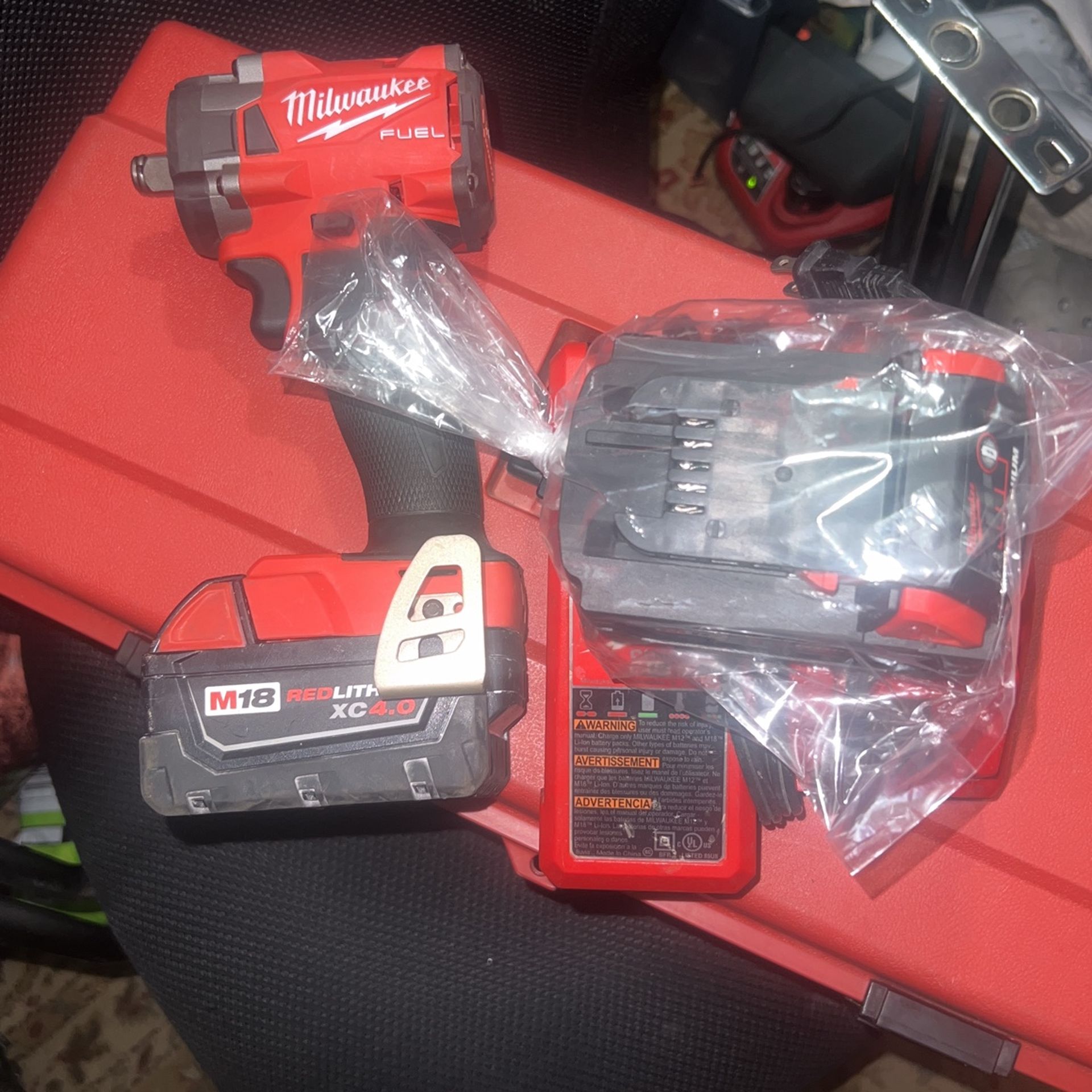 Milwaukee M18 FUEL 18V Lithium-Ion Brushless Cordless 1/2 in. Compact Impact Wrench with Friction Ring Kit