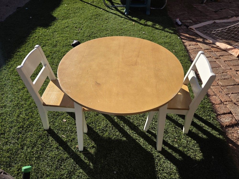 Child Table And Chairs