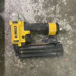 18-Gauge Pneumatic Corded Brad Nailer