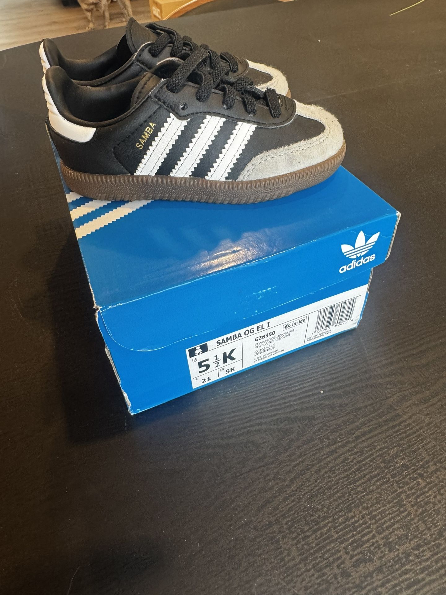 Adidas’s Sambas Size 5.5 Toddler
