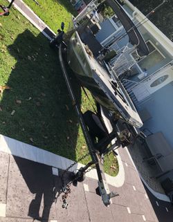 19’ Boat With Trailer