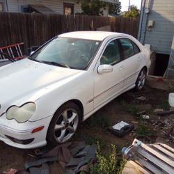 04 Benz C230 Six Speed Manual Super Charged Needs Head Gasket