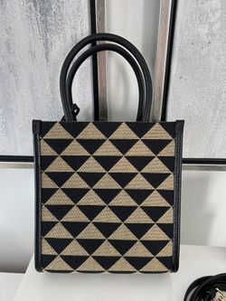 【関税込み】PRADA Symbole mini jacquard tote bag 2色 The New Prada Symbole Bags for 2022 - PurseBlog
