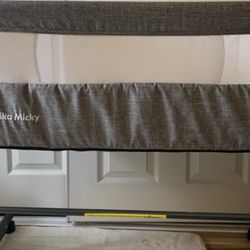 Bedside Bassinet with Travel/ Storage Bag - Gray & White