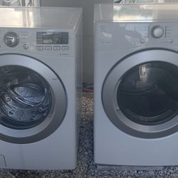 Kenmore  Washer And Dryer Set Front Load White Working Perfectly Fine 