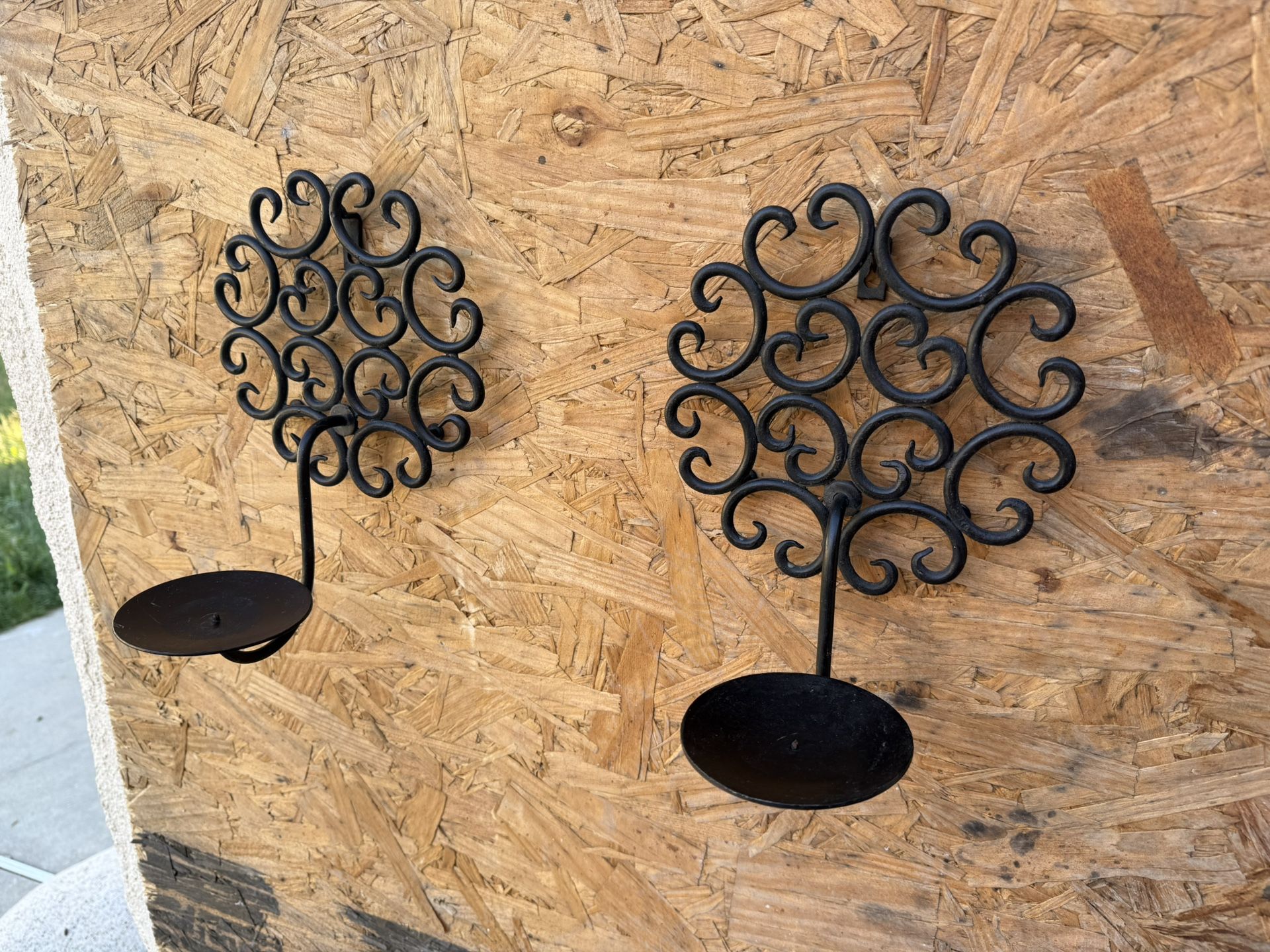 Black Metal Curly Scroll Wall Sconces Candle/Plant Holder 1 Pair  (Los Angeles)