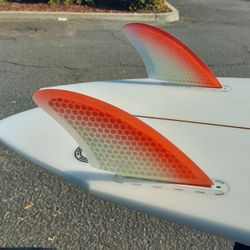 PRIVATE LABEL CNC LONGBOARD FINS/TRI/TWINS/QUADS...YOUR LOGO