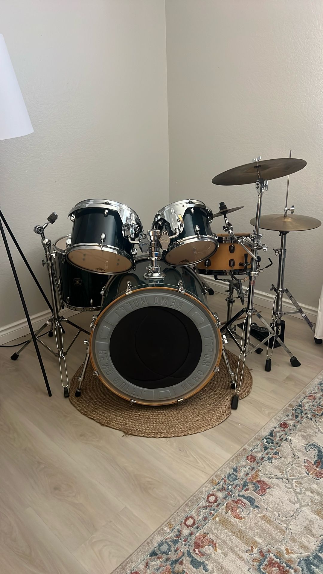 Complete Drum Set 