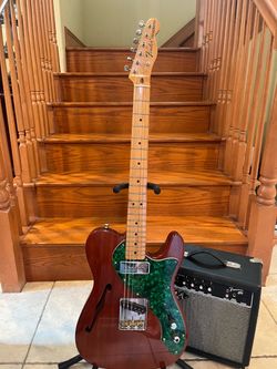Fender Classic 69 Thinline Telecaster w/ Fender Amp