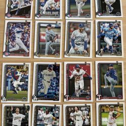 MLB Trading Cards 92 Cards For $30
