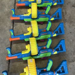 5 Nerf Guns