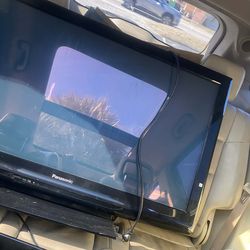 TV For Sale Come Get It Asap!!