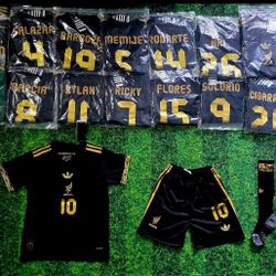 Soccer uniforms uniformes de fútbol playeras playera fútbol Set includes full kits conjuntos completos uniformes para equipos equipo 👇READ THE DETAIL