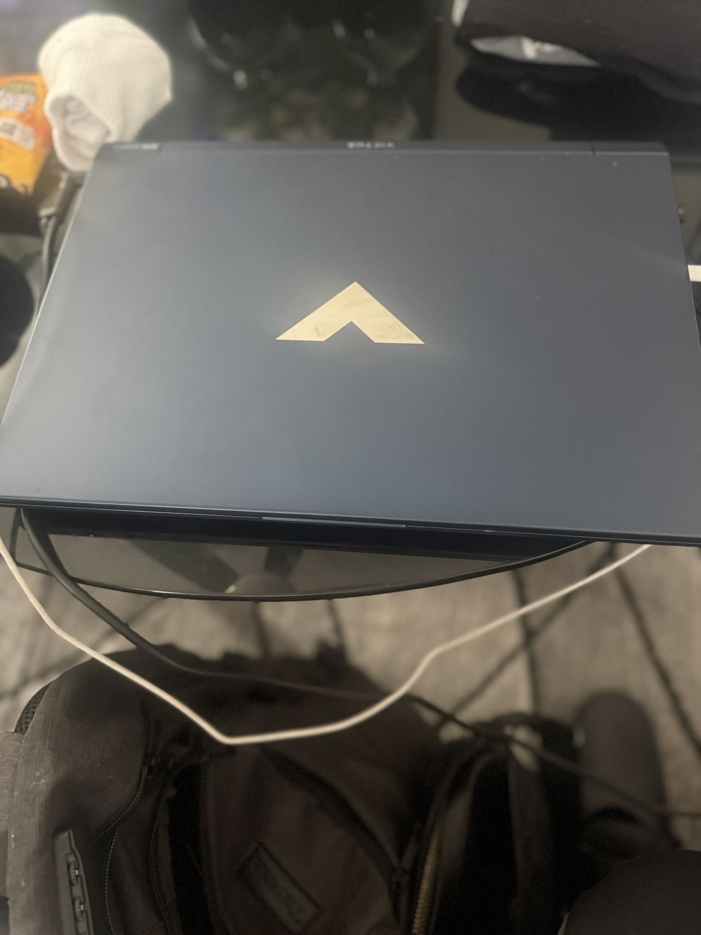 Gaming laptop VICTUS