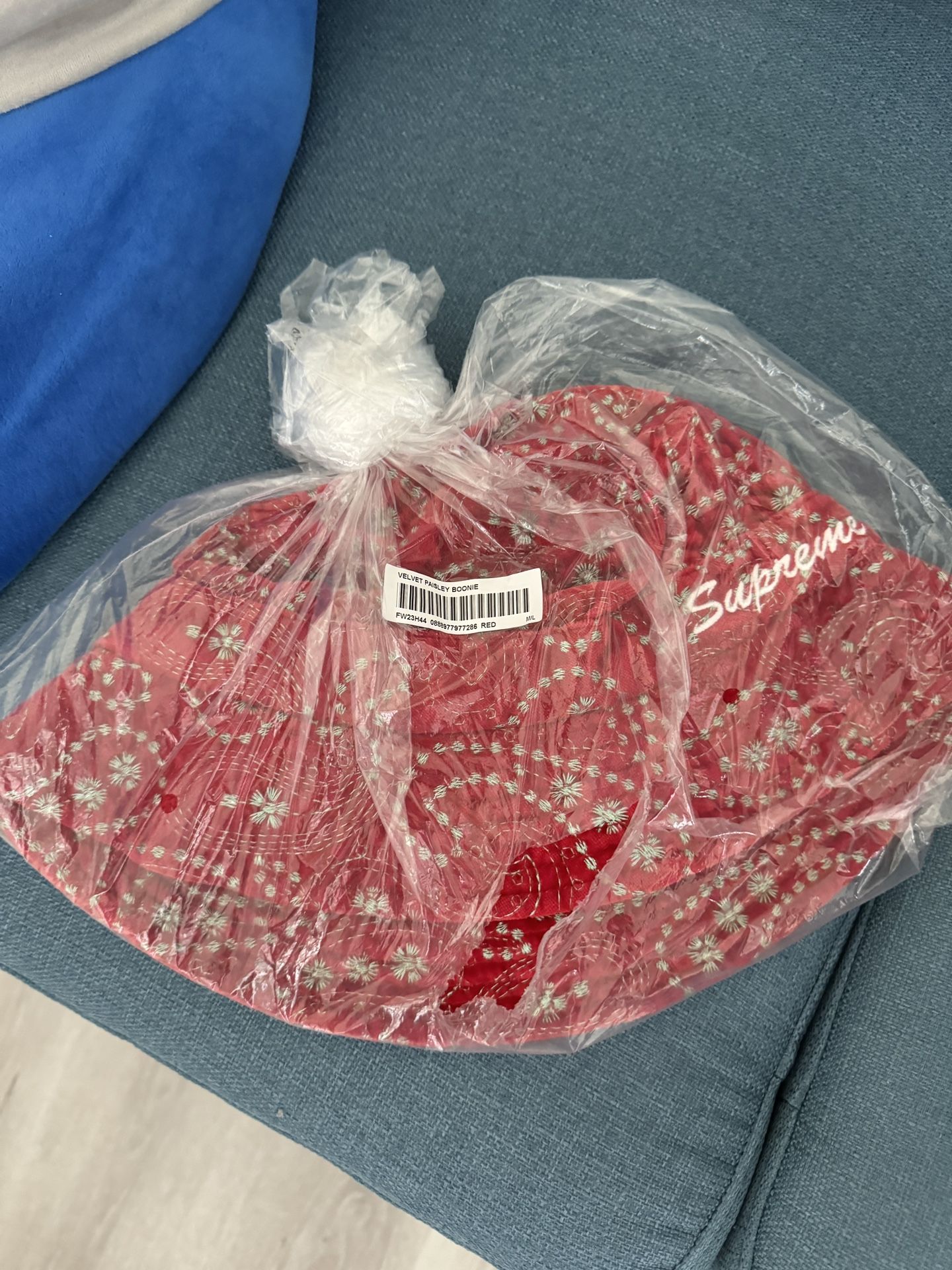Red Supreme Velvet Paisley Boonie Sz M/L