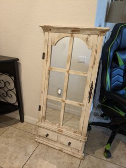 Kirkland's Wall Mirror Decor