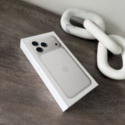 Brand New Never Used iPhone 17 Pro Max Silver (AT&T)