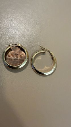 18k yellow gold hoop earrings