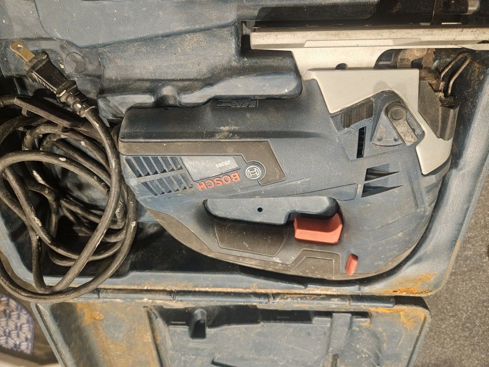 Bosch 6.5 amps Corded Top-Handle Jig Saw