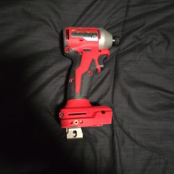 Milwaukee Impact Drill 