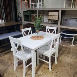 Beautiful White Dining Set With 4 X Back Chairs( New)