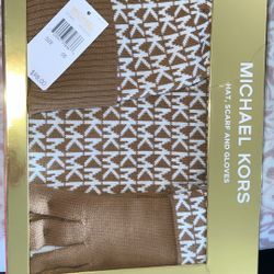 Michael Kors Gift Sets 🎁🎁🎁🎁🎁