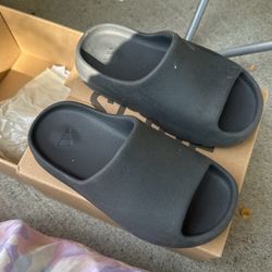 Yeezy Slides